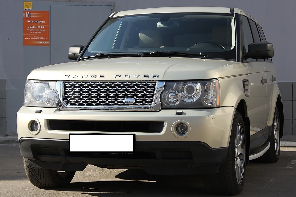 Стайлинговая решетка радиатора в стиле AUTOBIOGRAPHY 2010 м.г. для Range Rover Sport: хром 100